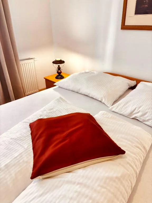Double room — bedroom · photo 2