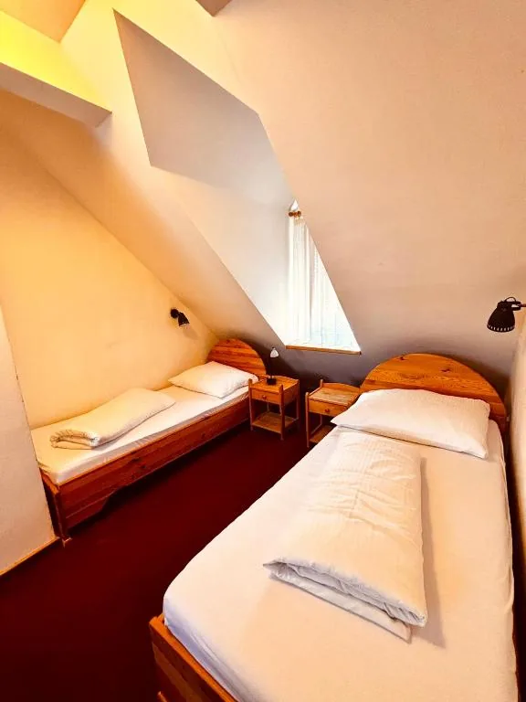 Double room — bedroom · photo 8