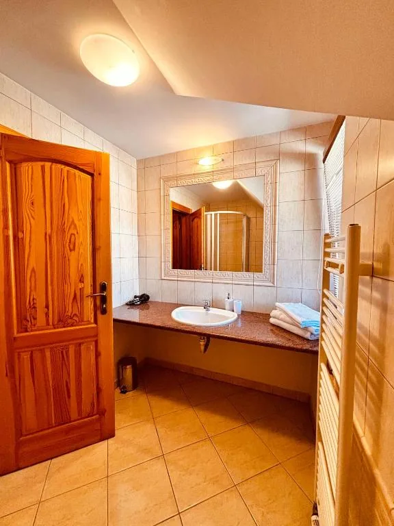 Double room — bathroom · photo 19